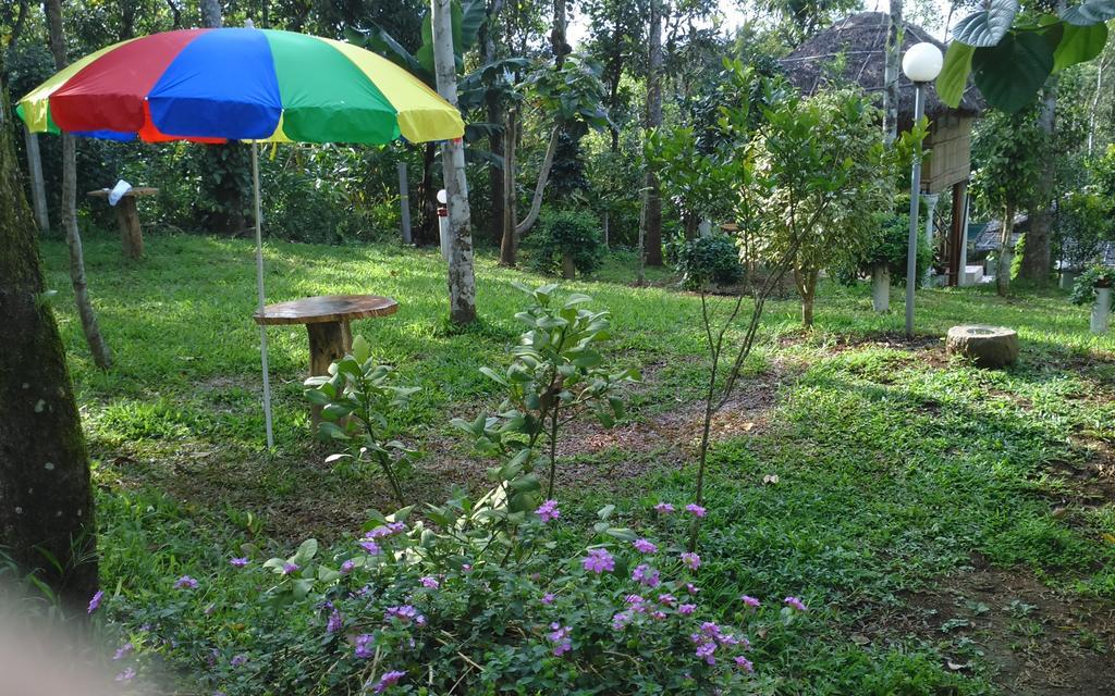 Green Ark Resorts Thekkady Exterior photo